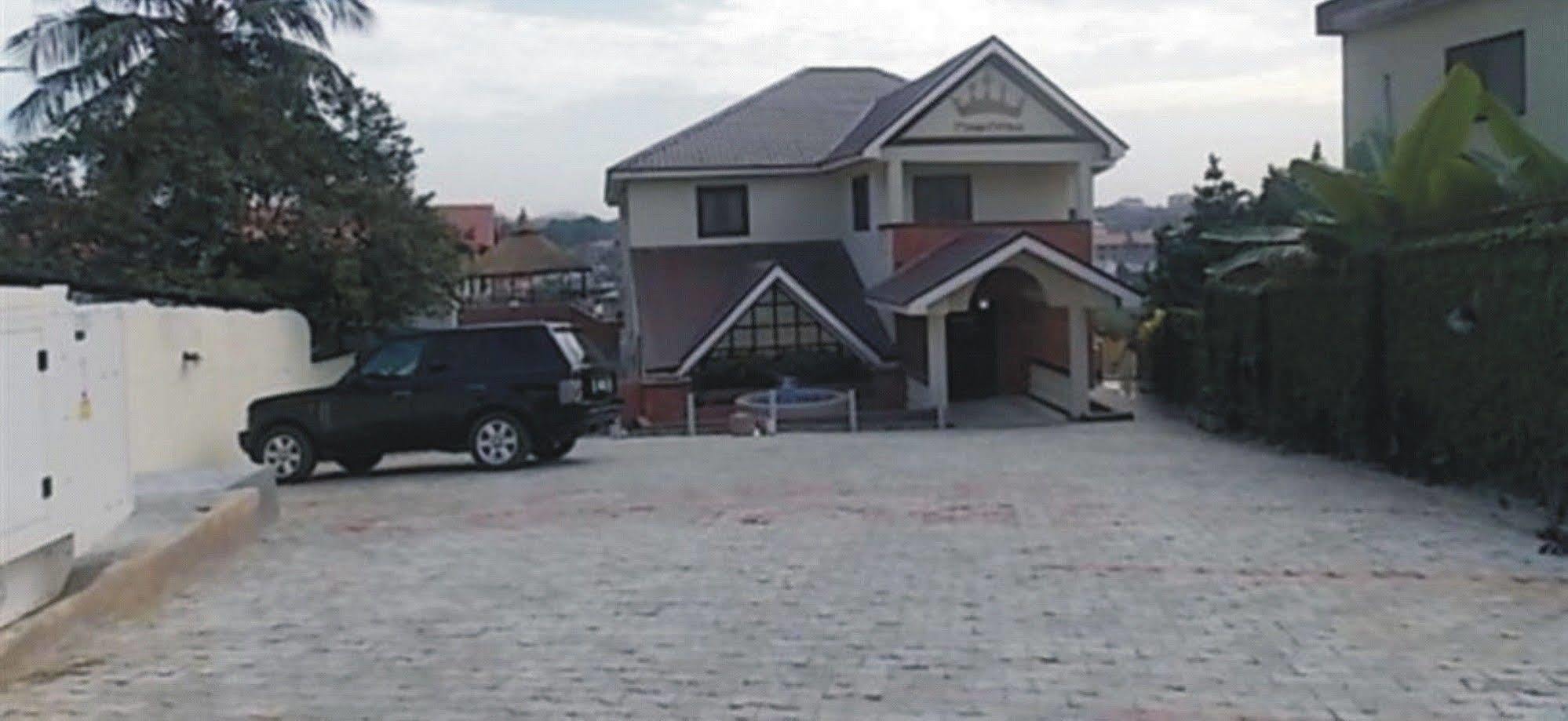 Crown Cottage Hotel Ikeja Exterior photo